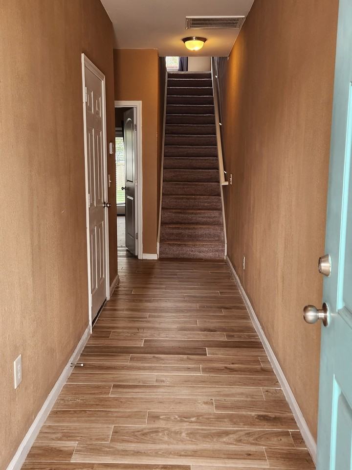 803 Blanche Ave #2 - Photo 3 of 14