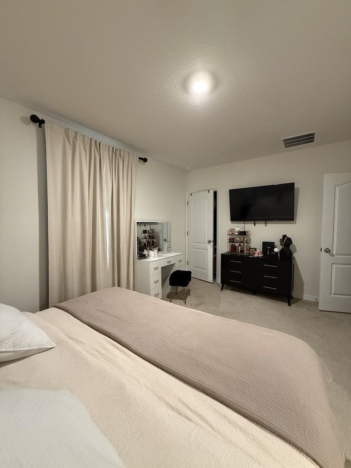 111 Maya Way #NA - Photo 7 of 10