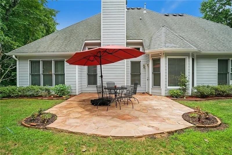 3915 High Gables E #NA - Photo 3 of 36