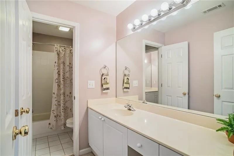 3915 High Gables E #NA - Photo 7 of 36