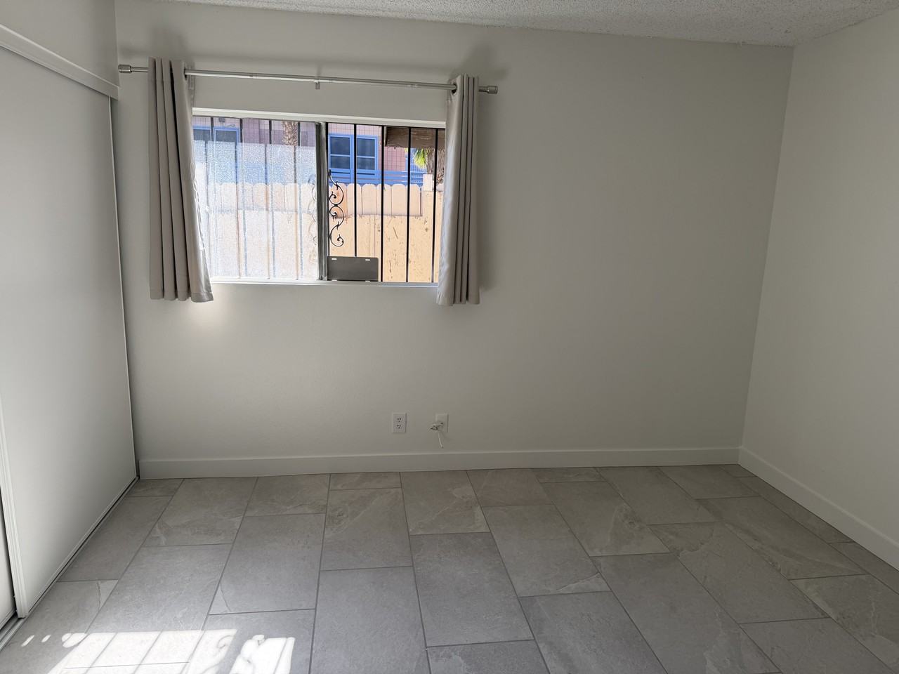 201 N 18th St #A - Photo 7 of 16