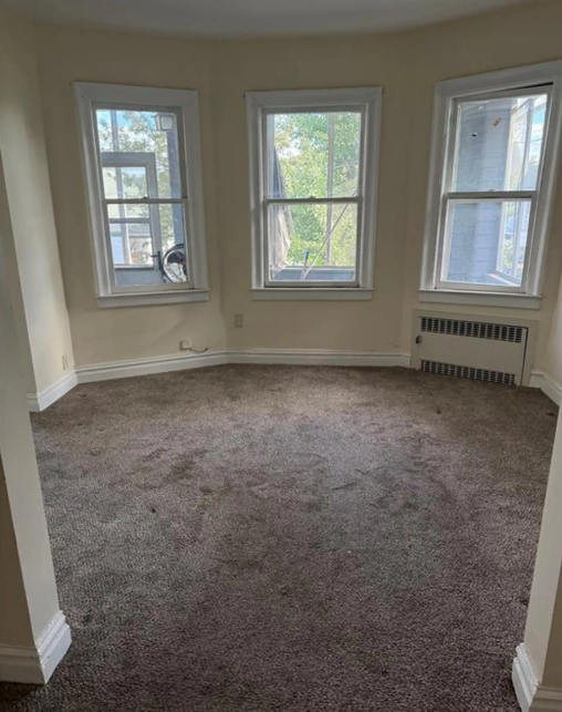 164 Autumn St #2 - Photo 2 of 12