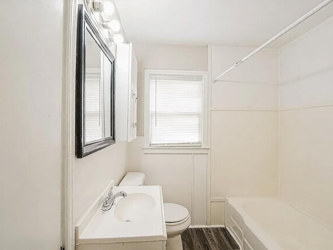 8309 8th Ave S #NA - Photo 2 of 6