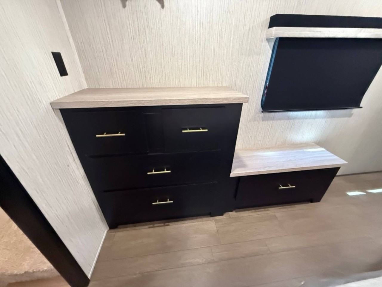 1805 Rita St - Photo 6 of 11