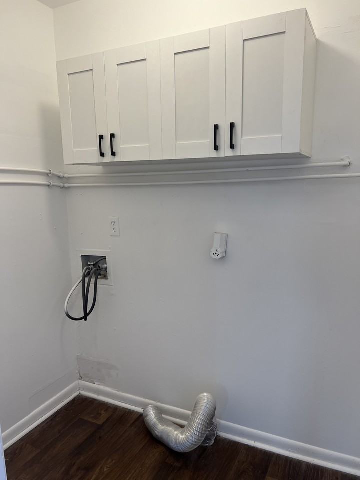 104 James Milton Ct #104 - Photo 2 of 12