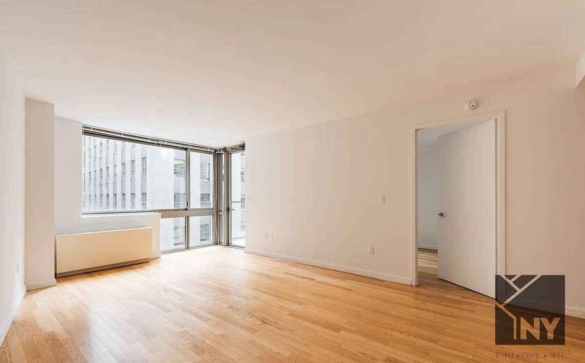 Cliff St & John St #5P - Photo 4 of 8