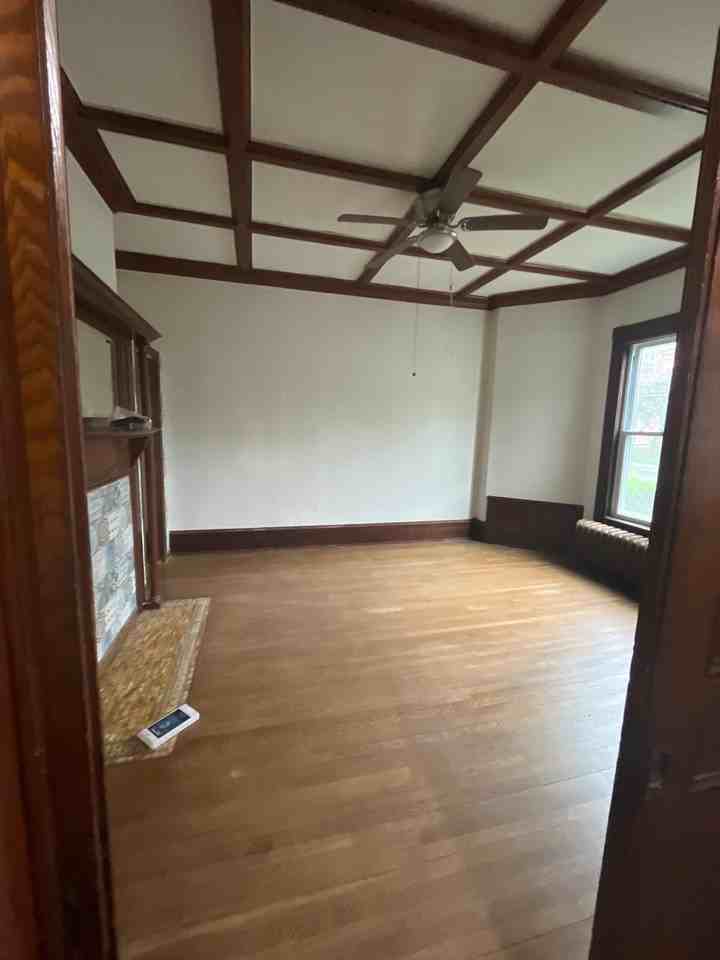 32 Balding Ave - Photo 7 of 12