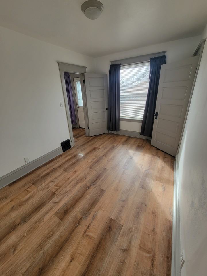 1120 Geele Ave #NA - Photo 6 of 11