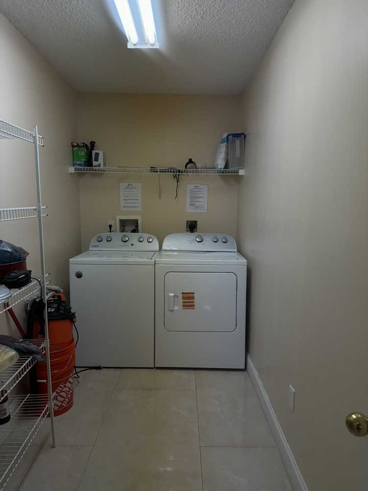 Sw Mercedes Ave #NA - Photo 7 of 7