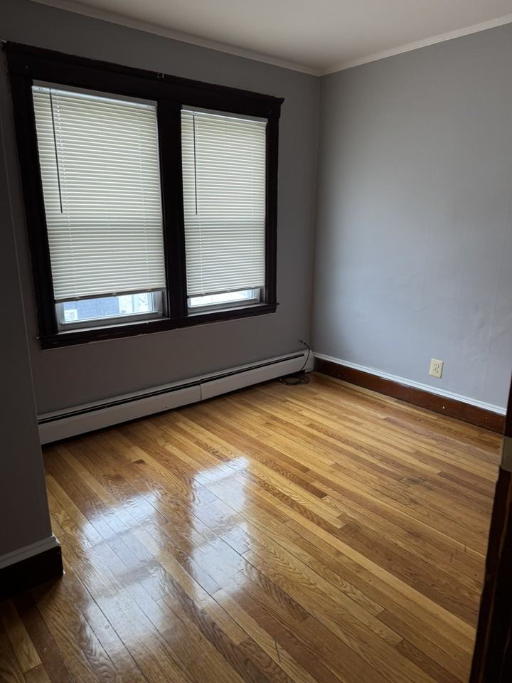 98 Winter St #2 - Photo 2 of 17