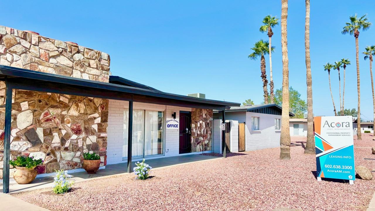 7012 N 76th Ave #1 - Photo 2 of 32