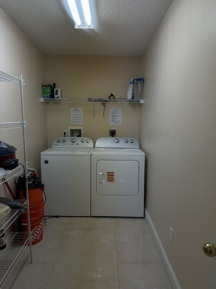 Sw Mercedes Ave #NA - Photo 3 of 4