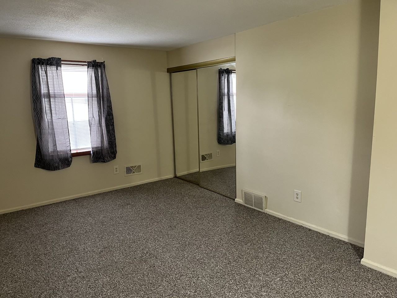 145 Chestnut St #A2 - Photo 2 of 29