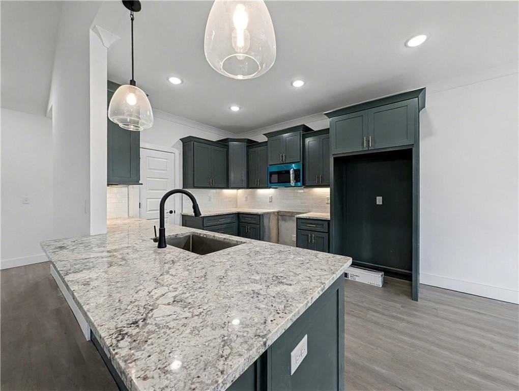 43 Blairgowrie Dr - Photo 2 of 17