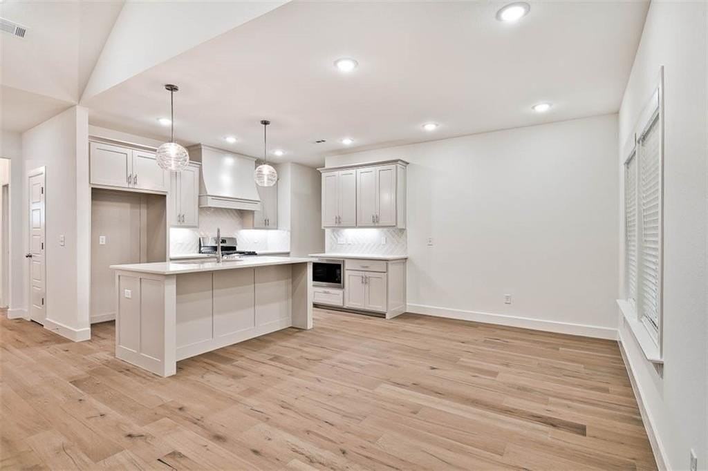 2 Rothbury Ln - Photo 6 of 16