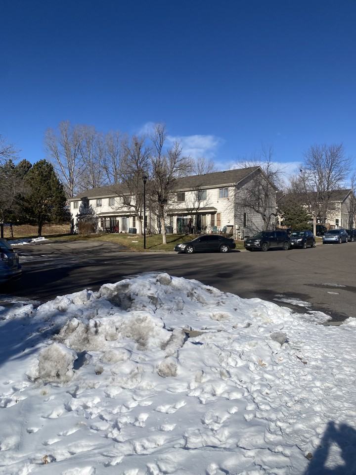 1621 Underhill Dr #4 - Photo 5 of 18