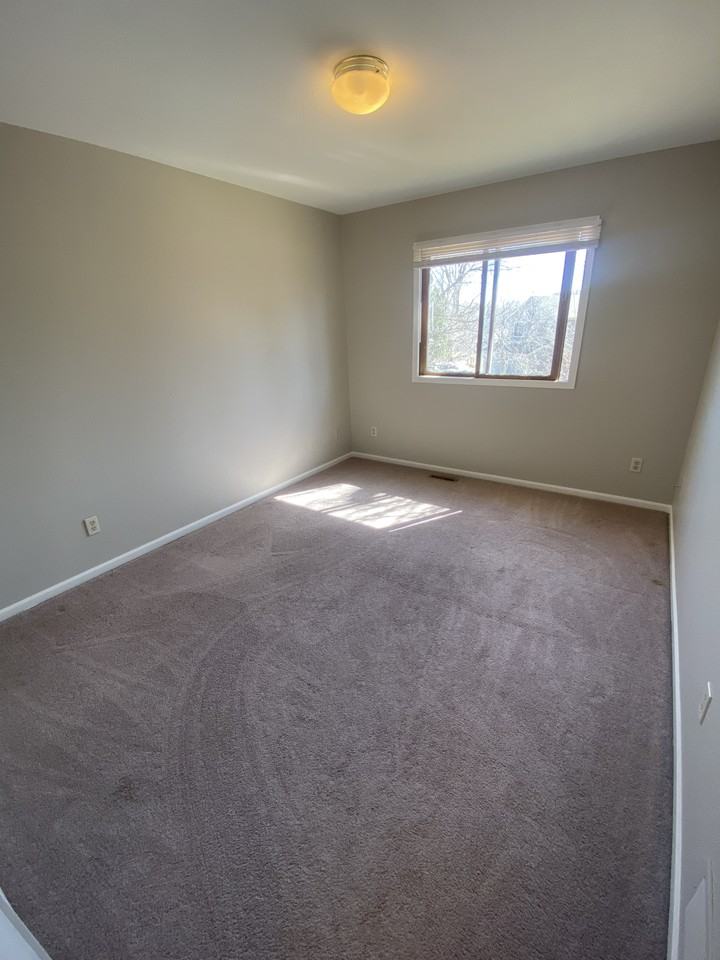 1621 Underhill Dr #4 - Photo 6 of 18