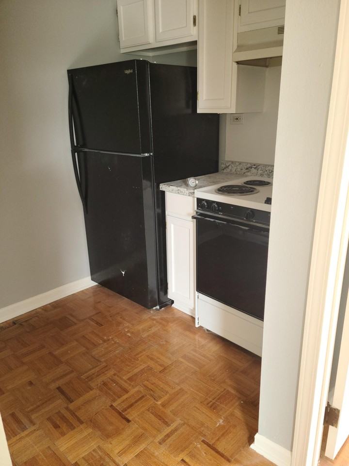 2513 Pasadena Ave #204 - Photo 7 of 9