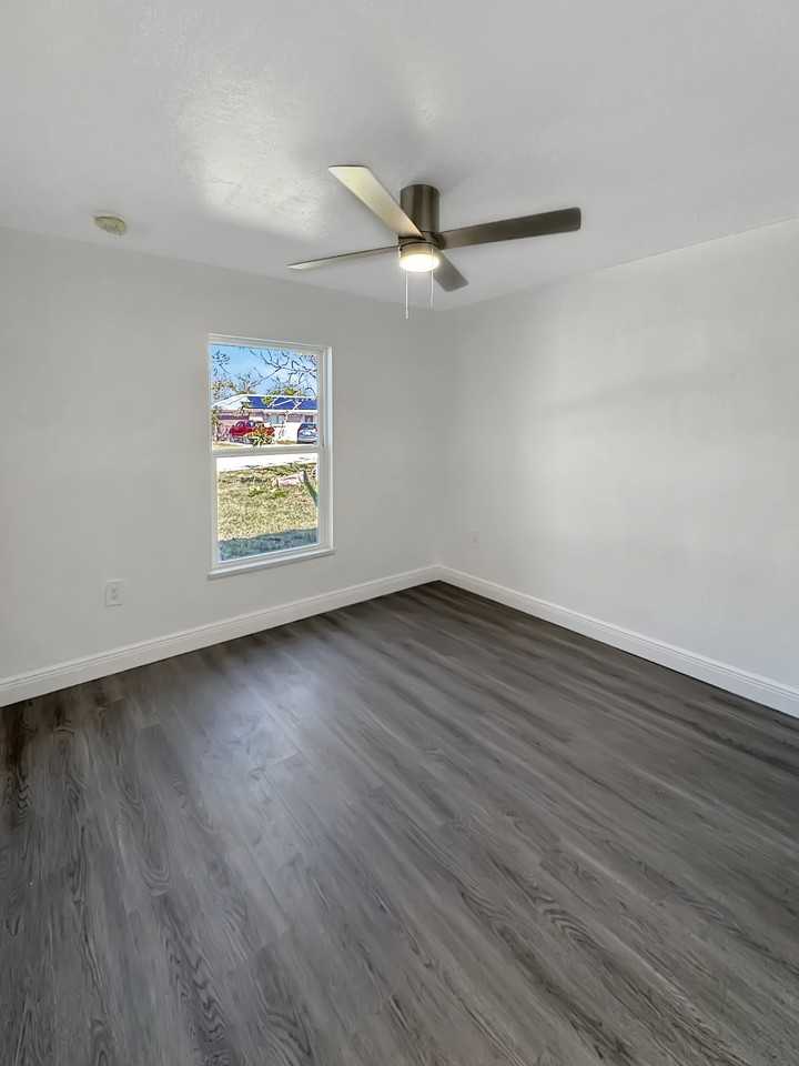 12641 1st St #1 - Photo 6 of 19