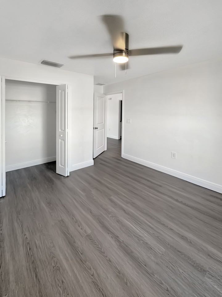 12641 1st St #1 - Photo 7 of 19