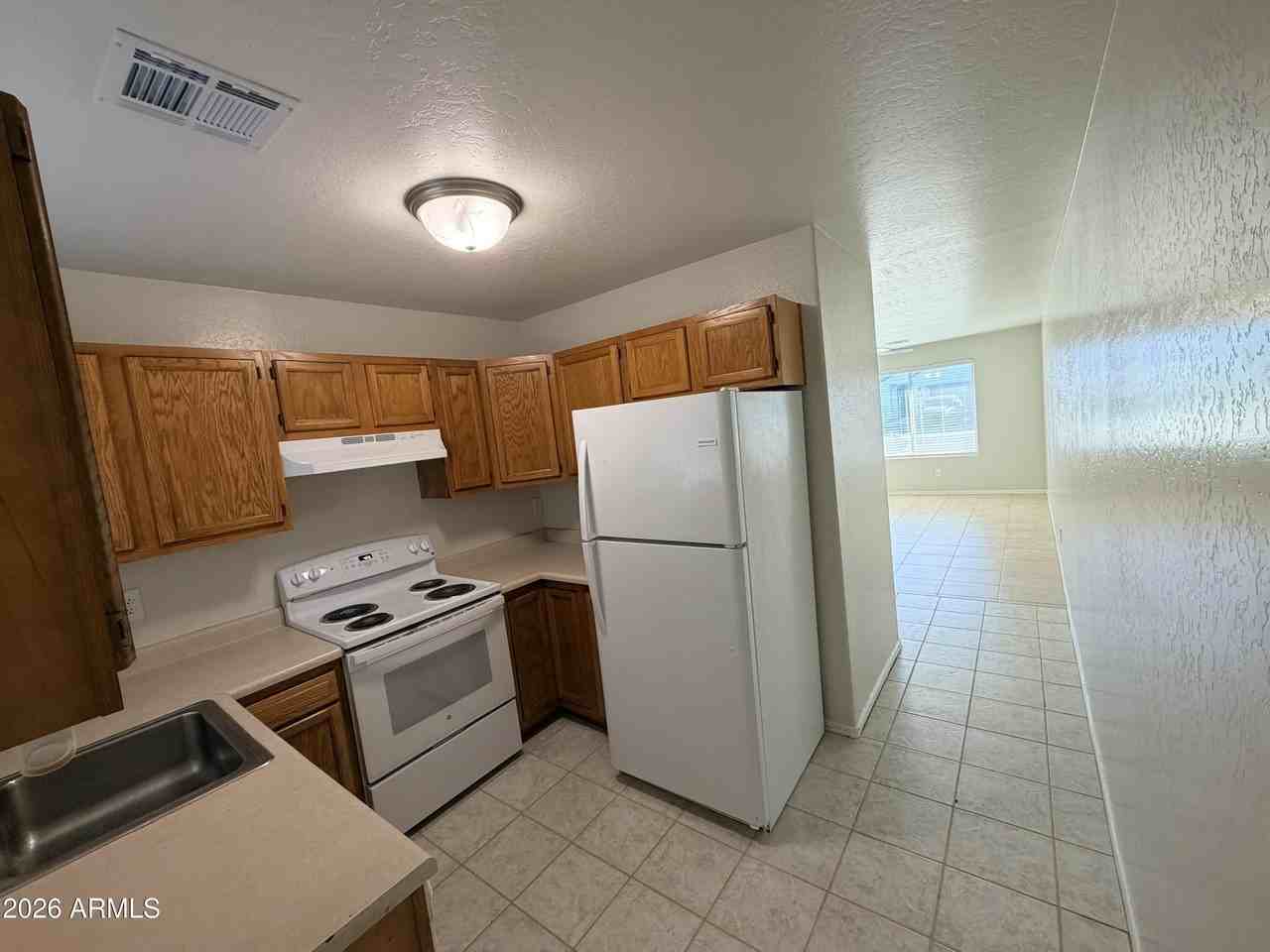 10260 W Leander Dr Unit B - Photo 3 of 10