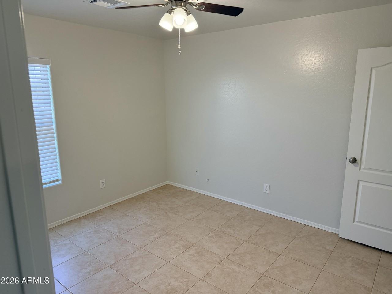 10260 W Leander Dr Unit B - Photo 5 of 10