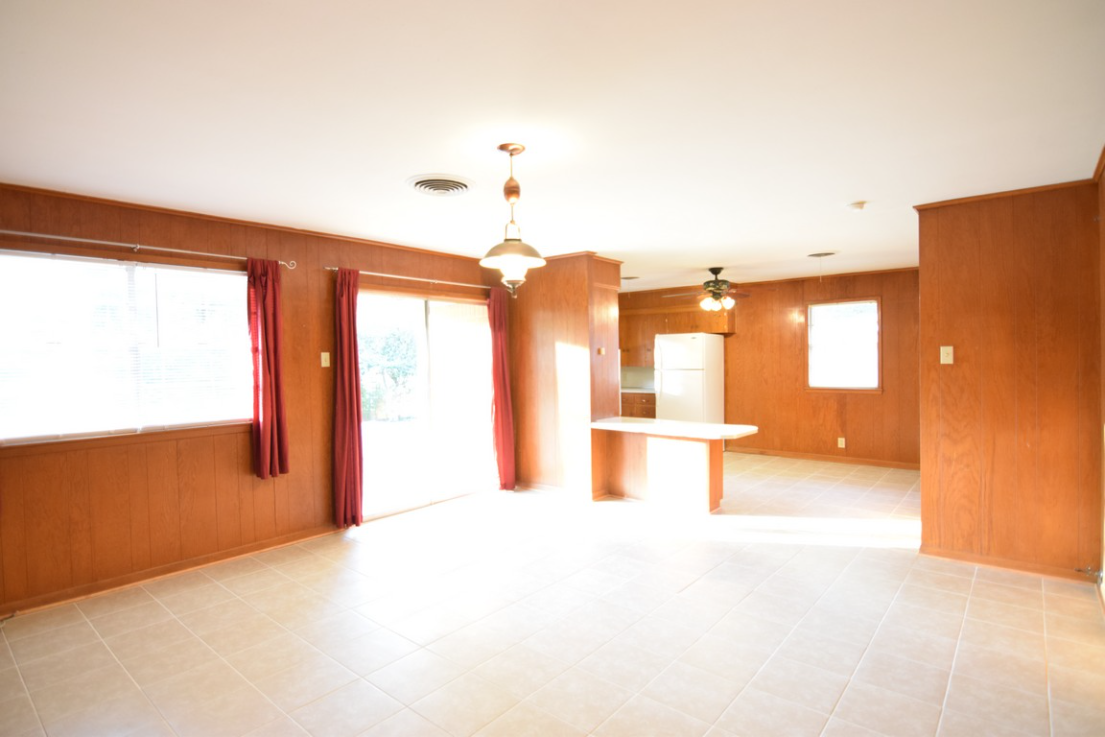 2006 S 49th St #NA - Photo 5 of 19