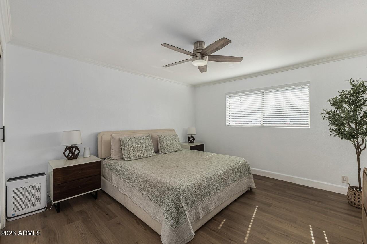 641 N Dawn Cir - Photo 4 of 28