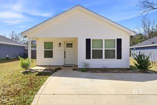 22771 Racine St - Photo 1 of 1