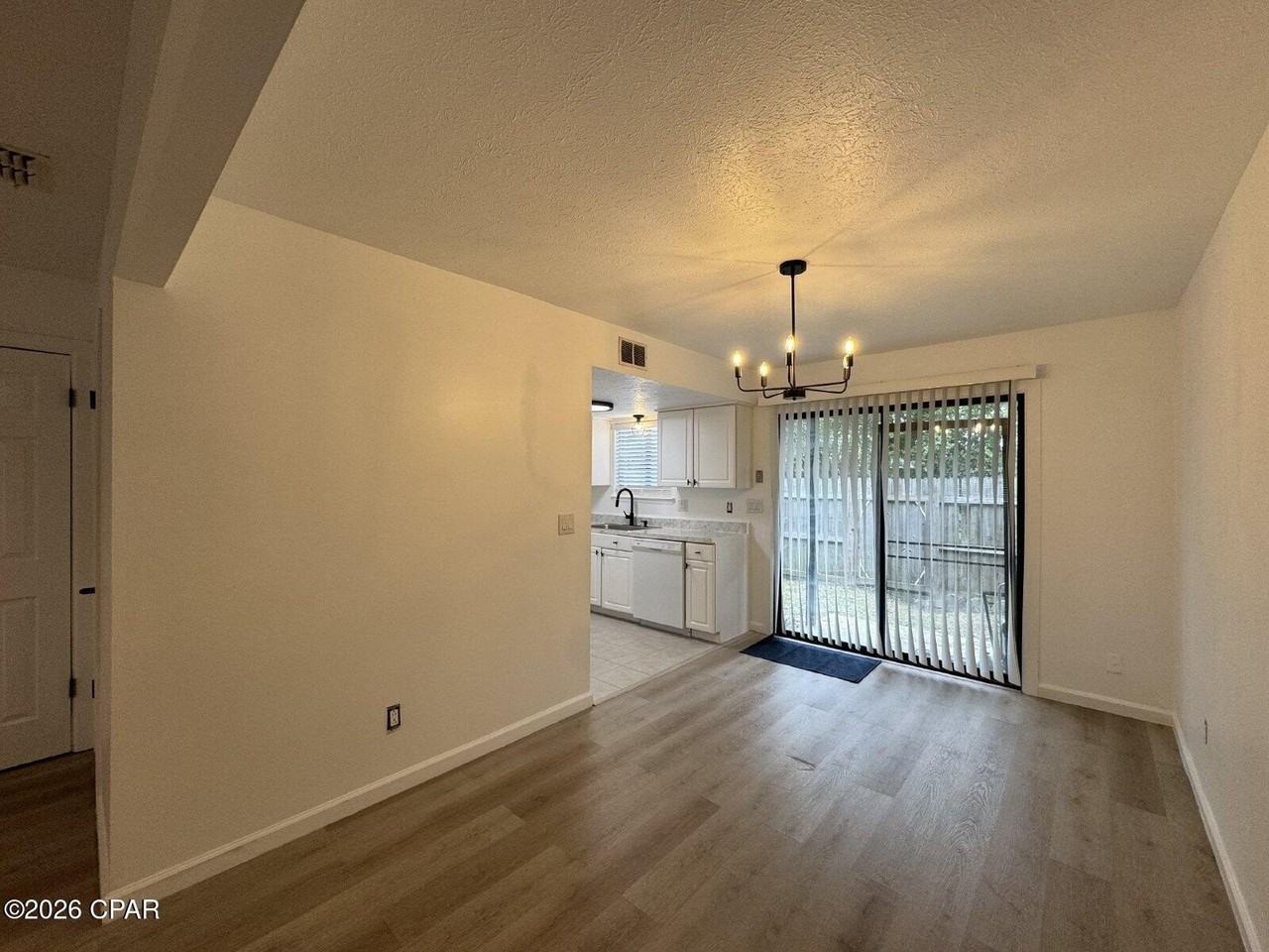 3903 Molina Rd - Photo 5 of 16