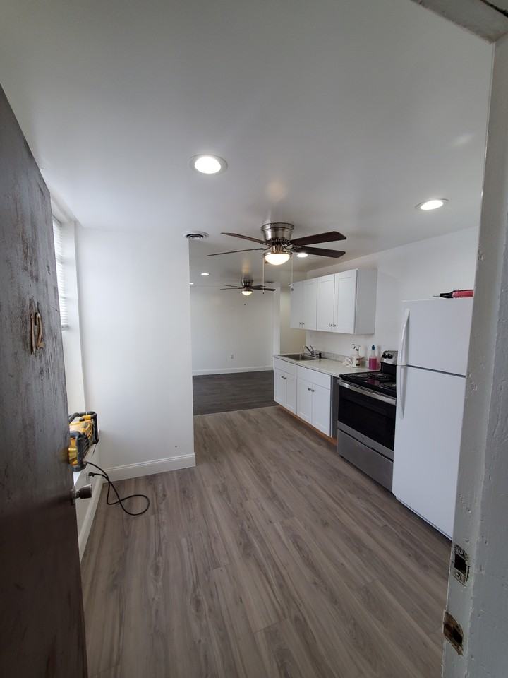 1600 Falck Ave #12 - Photo 7 of 11