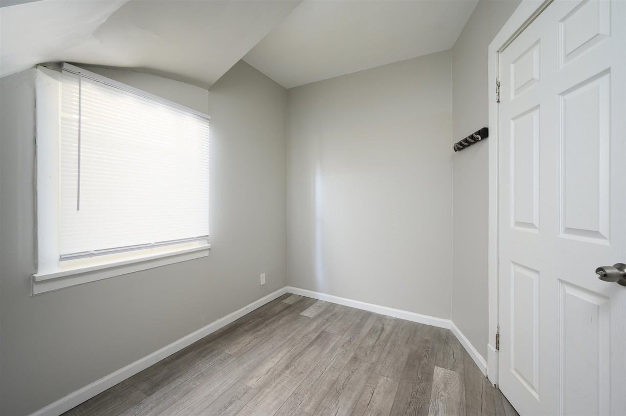 2339 S Kostner Ave #1 - Photo 7 of 11