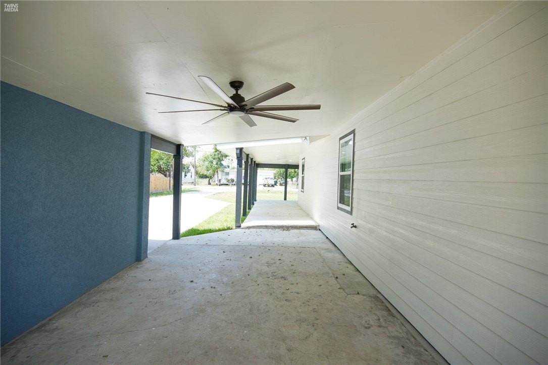 1614 Clare Dr - Photo 6 of 36