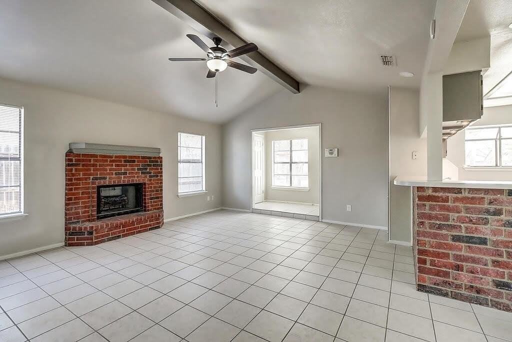 929 Saint Timothy St - Photo 6 of 35