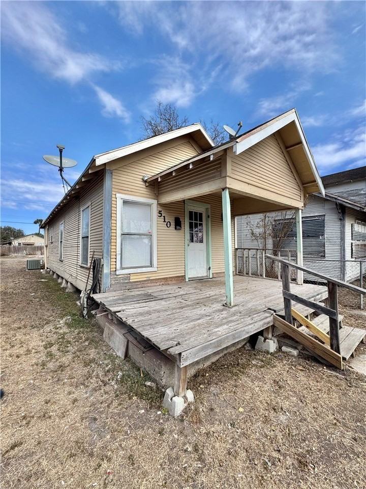 510 E Richard Ave - Photo 2 of 10