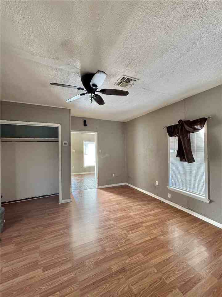 510 E Richard Ave - Photo 6 of 10