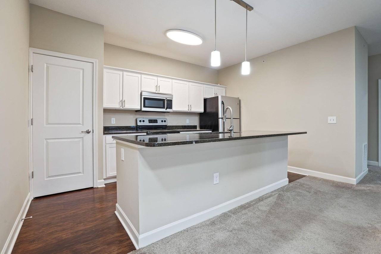 5137 Foxtail Pine St - Photo 6 of 31