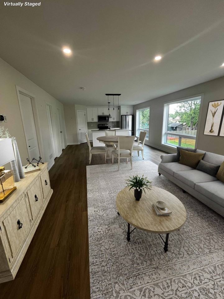 2392 Boswell St #1 - Photo 4 of 16