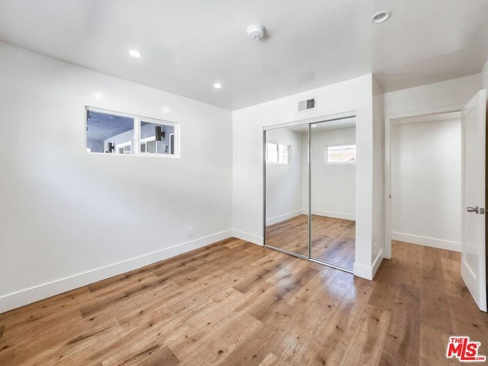 2917 N Coolidge Ave Unit 3 - Photo 6 of 16