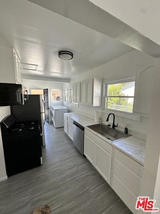 4119 3rd Ave - Photo 5 of 22