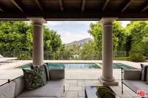 featured image of 3425 Ione Dr