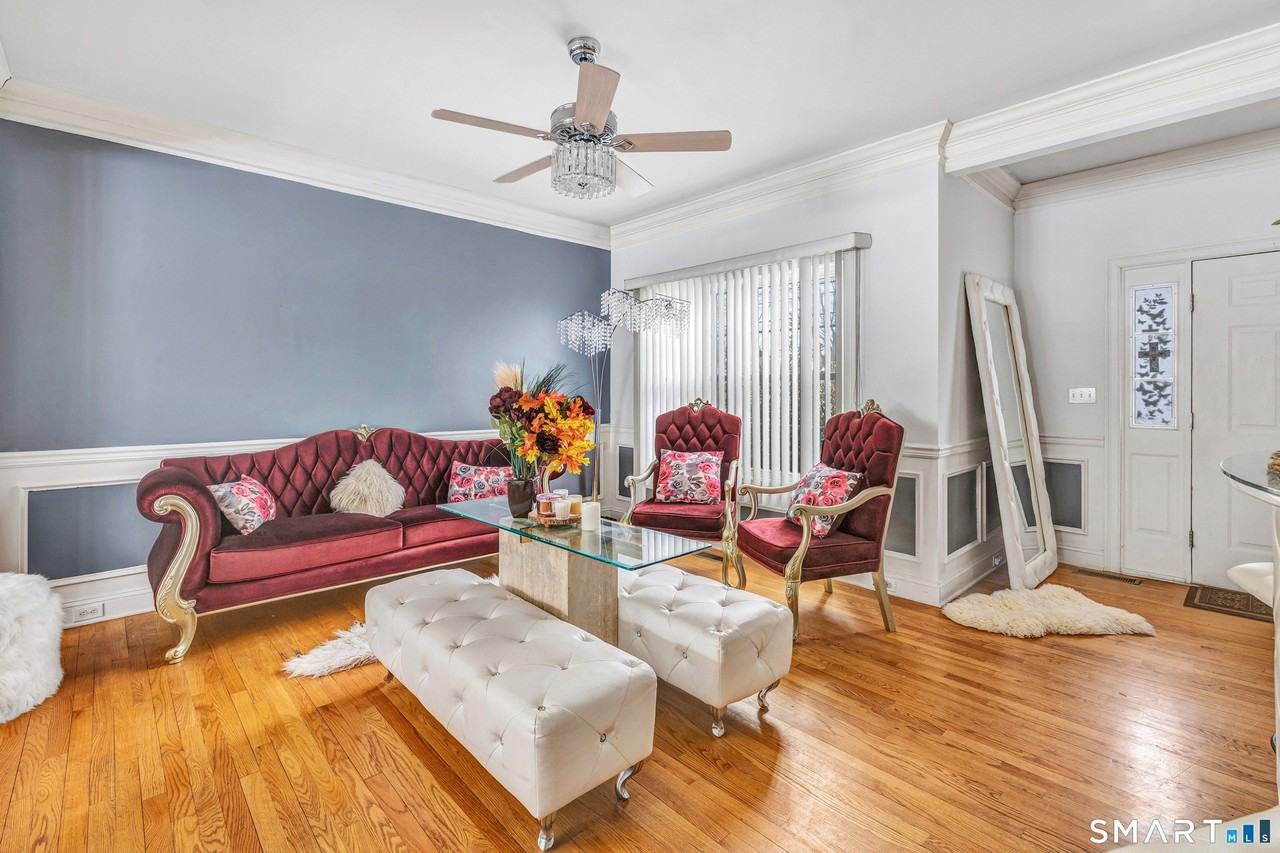 240 Highland Ave - Photo 7 of 40