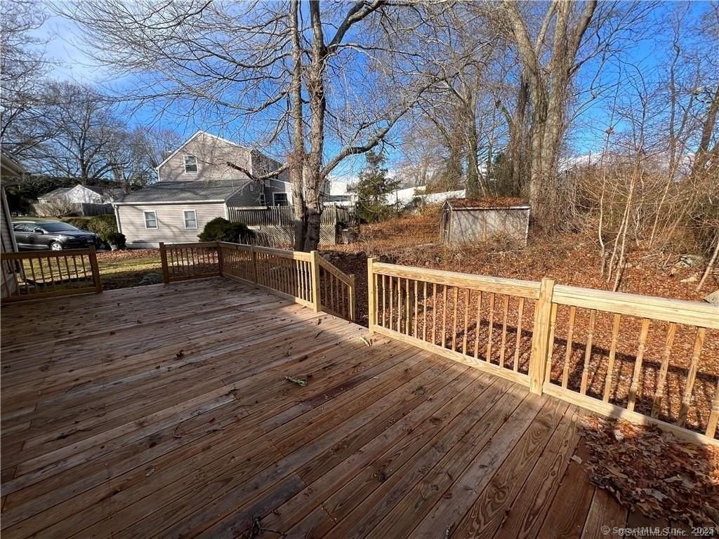 12 Woodland Dr - Photo 4 of 23