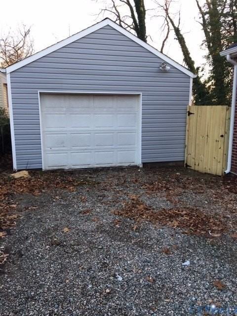 2509 Wistar St - Photo 7 of 31