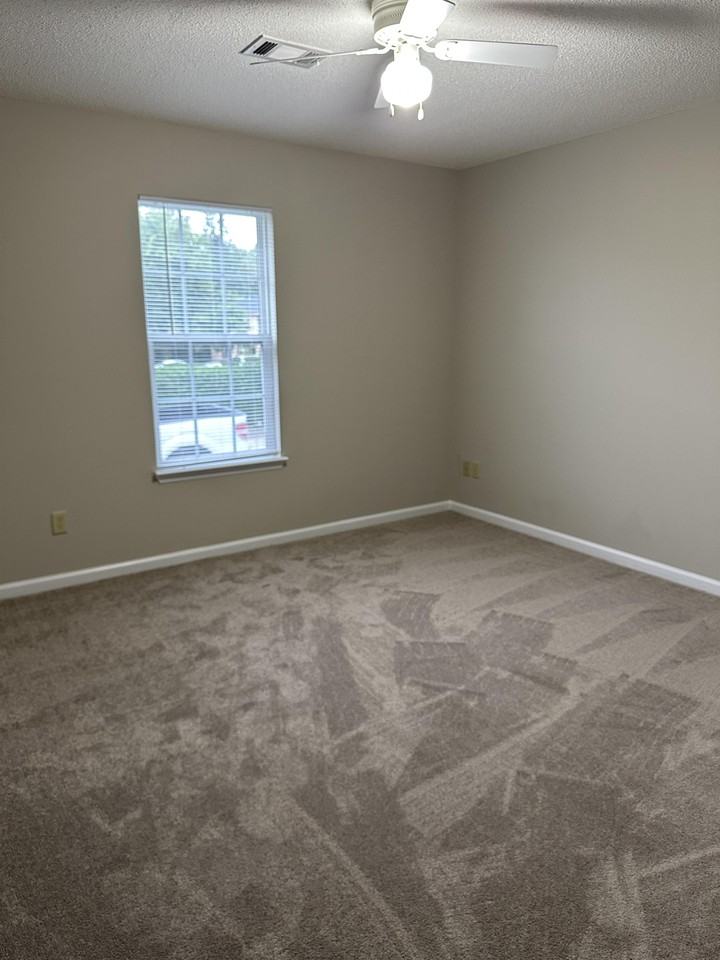 2004 Chestnut Ln #1 - Photo 7 of 10