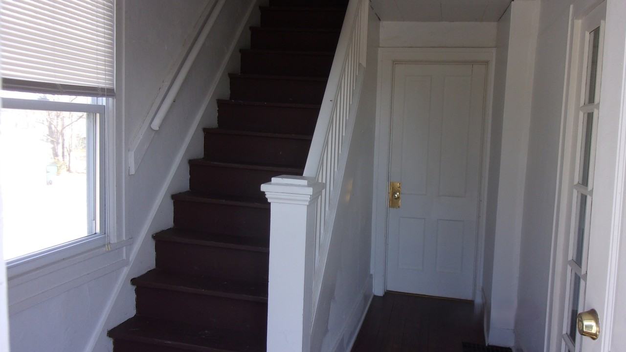 783 Tallmadge Rd #2 - Photo 3 of 15