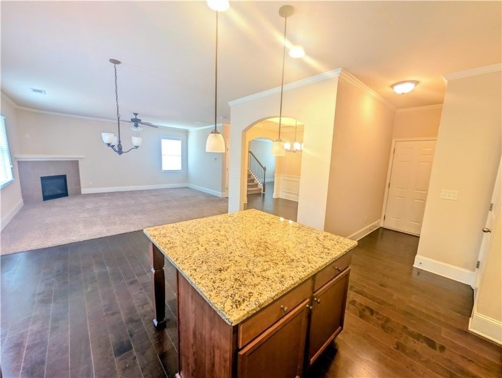 690 Collingsworth Ln - Photo 7 of 21