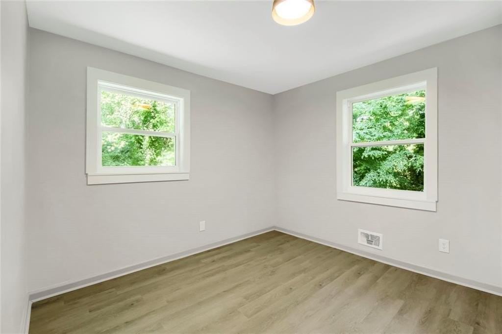 2926 Monterey Dr - Photo 7 of 9