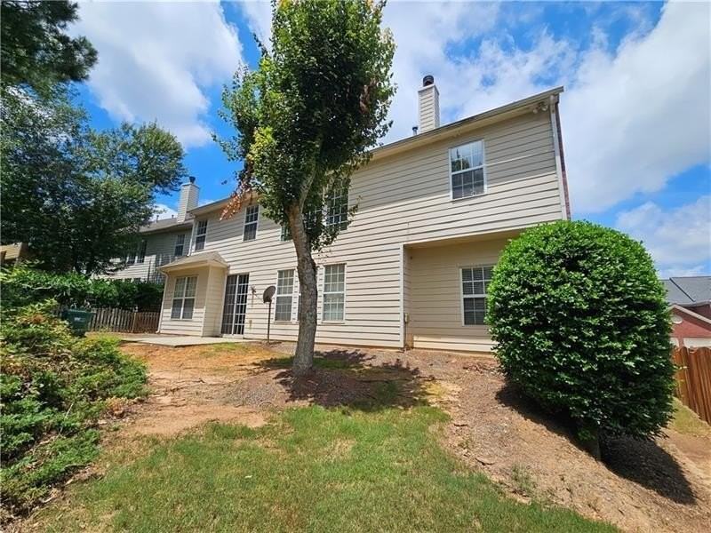 5064 Coventry Park Ct - Photo 6 of 36