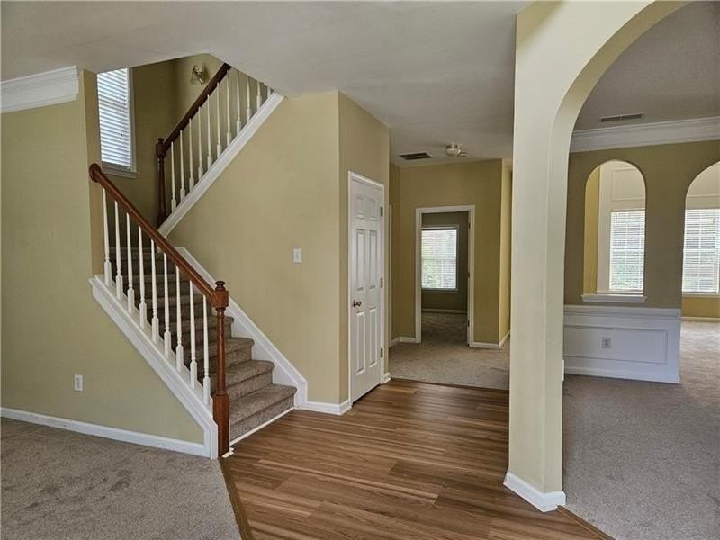 5064 Coventry Park Ct - Photo 7 of 36